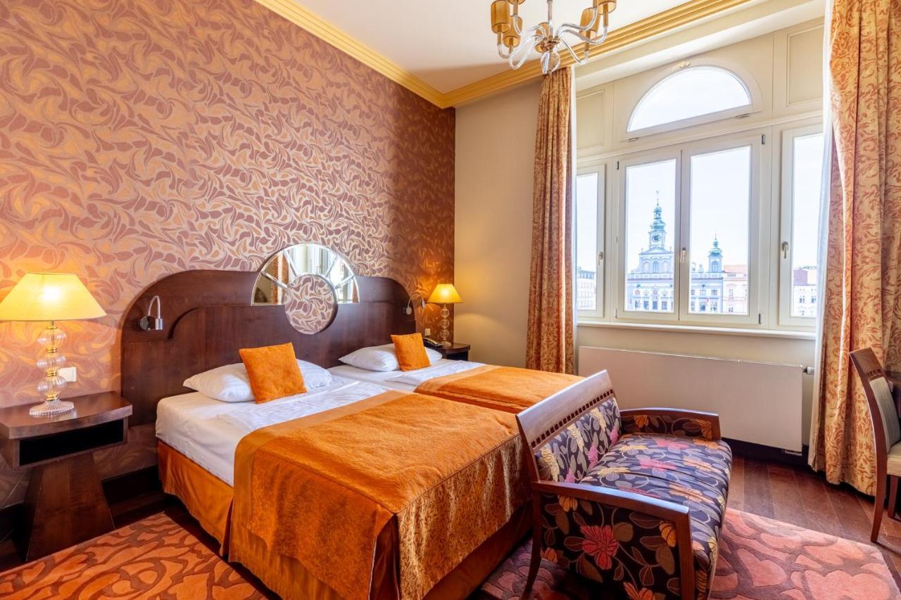 Grandhotel Zvon Ceske Budejovice Luaran gambar
