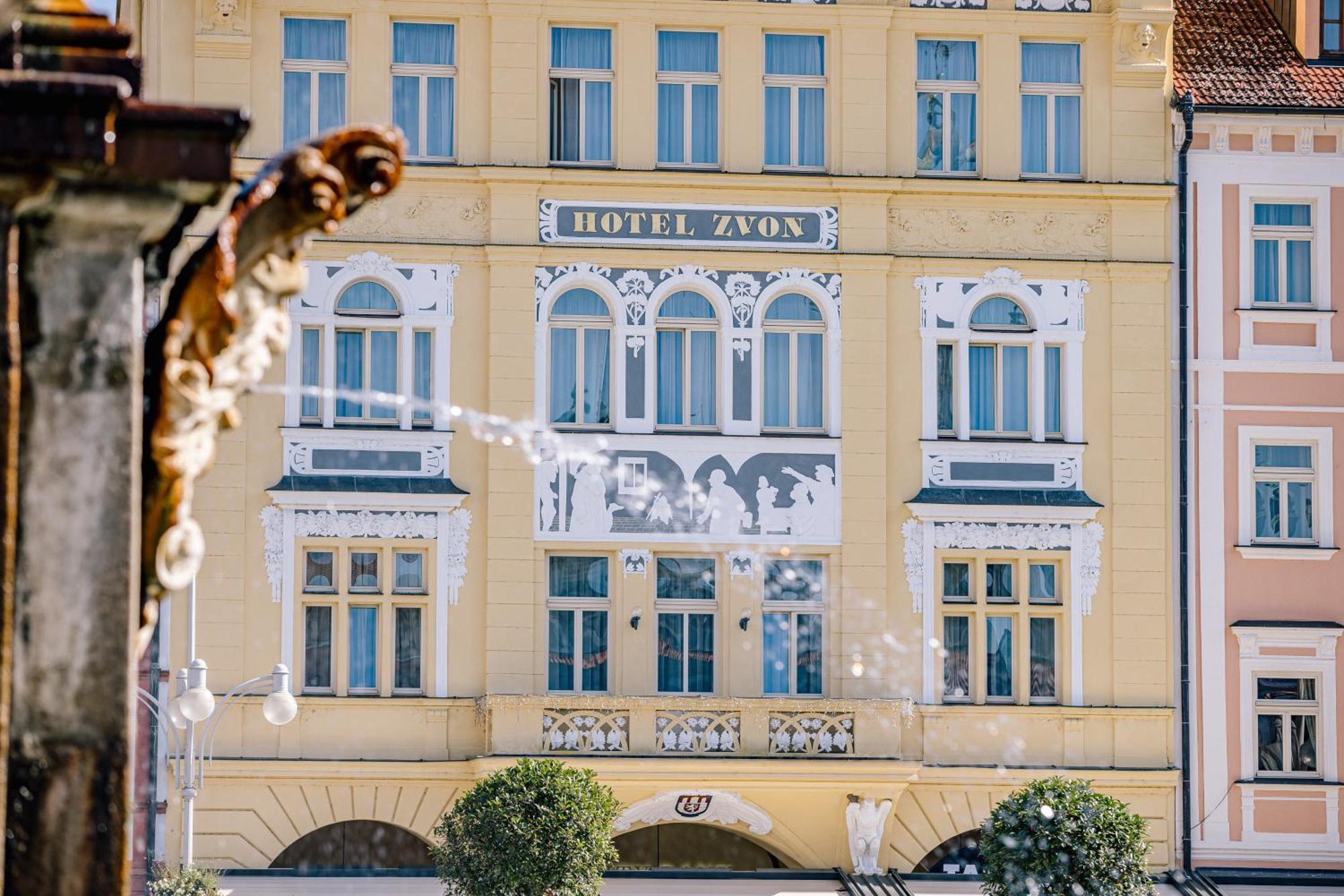 Grandhotel Zvon Ceske Budejovice Luaran gambar
