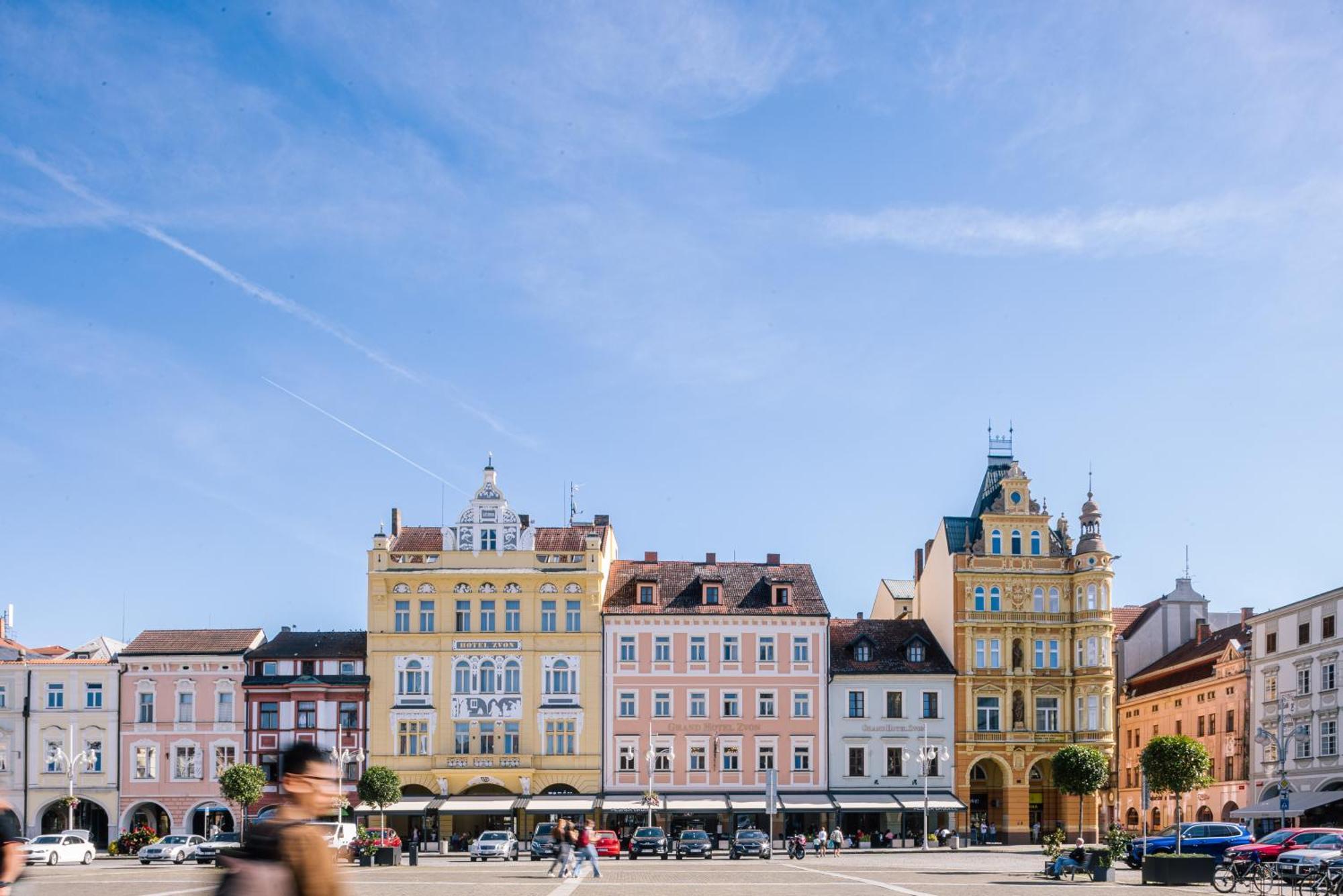 Grandhotel Zvon Ceske Budejovice Luaran gambar