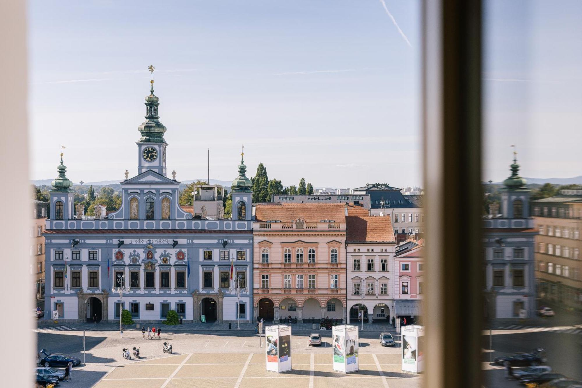 Grandhotel Zvon Ceske Budejovice Luaran gambar